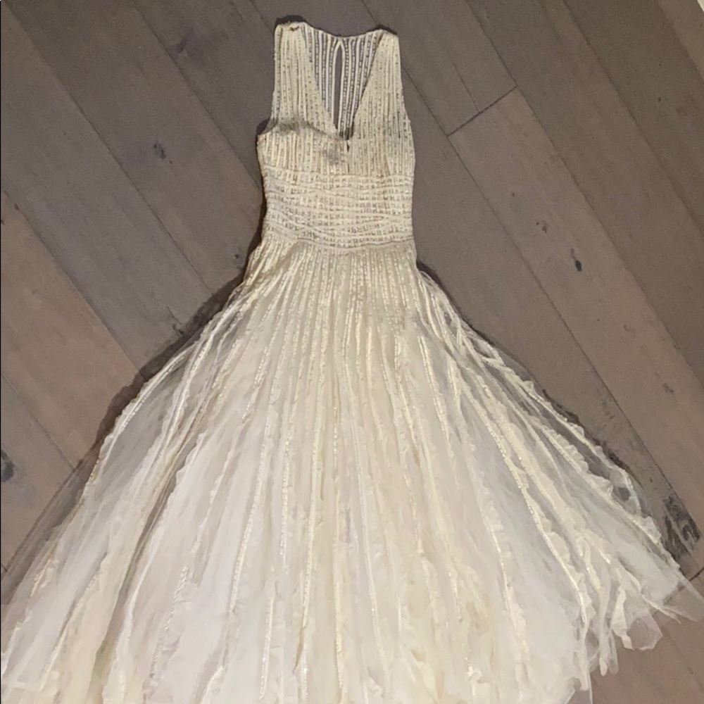 Rare Oscar de la Renta gown - Picture 6 of 16
